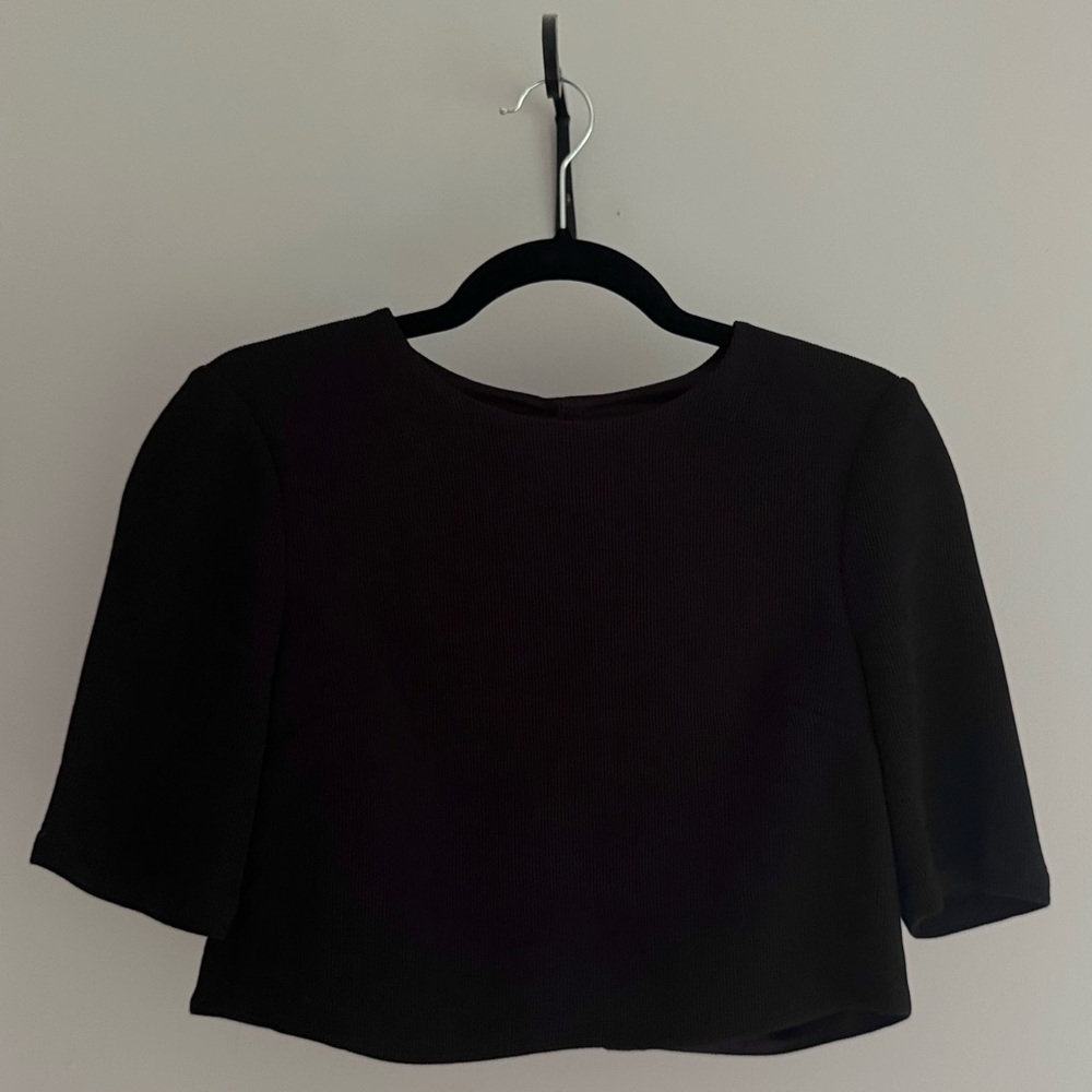 *LIKE NEW* Staud Cropped Top